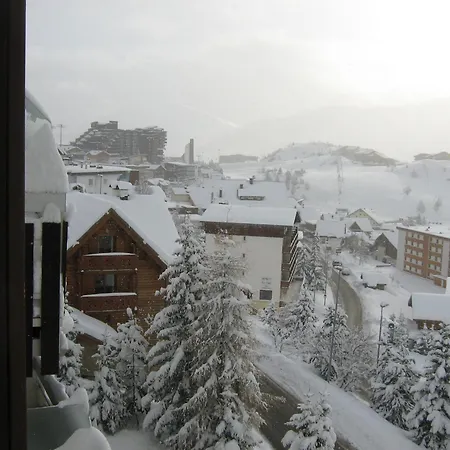Avec Vue Exceptionnelle Au Pied Des Pistes Apartment *